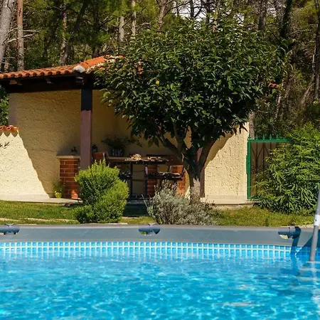 House Max Holiday home