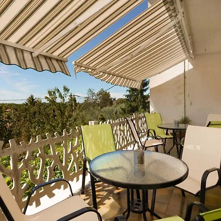 House Max Holiday home Porec